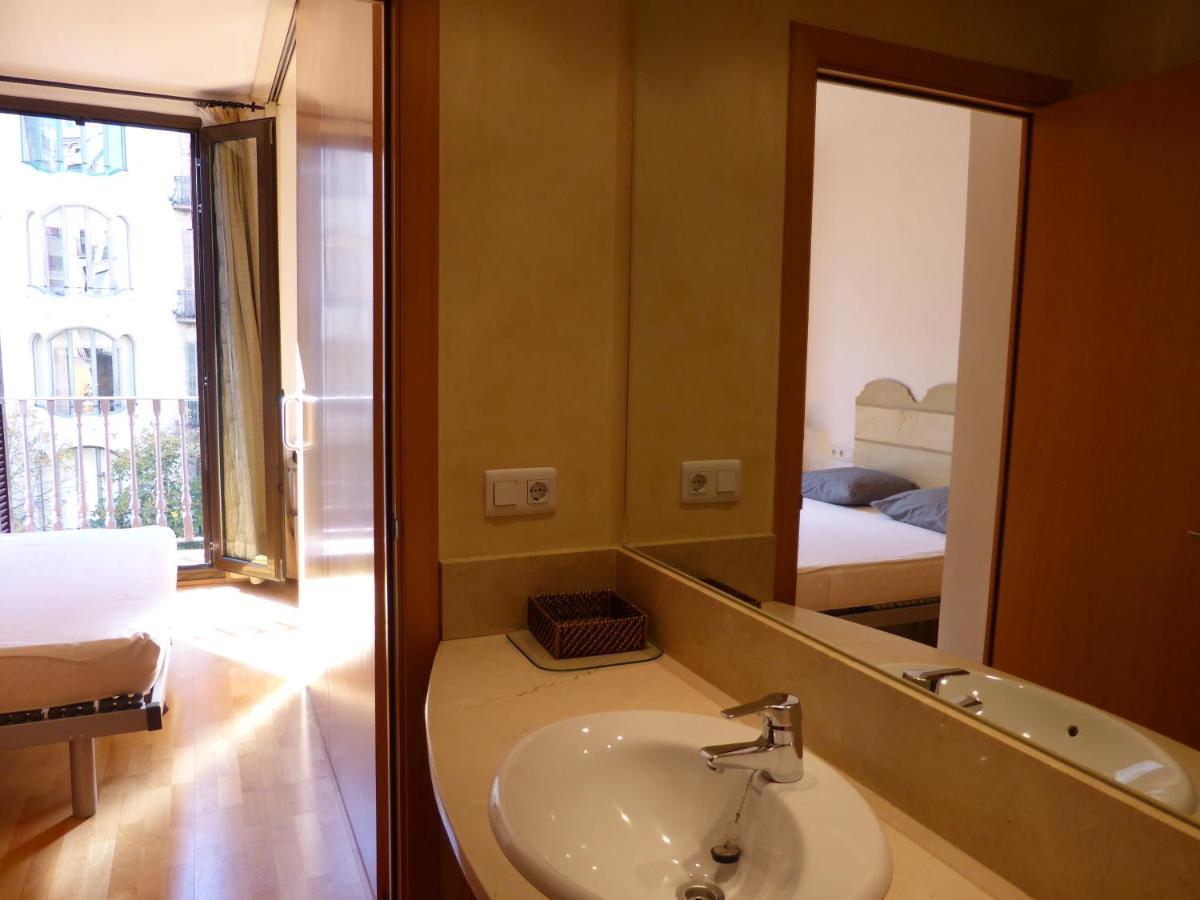 Apartament Rambla Catalunya Barcelona Zewnętrze zdjęcie