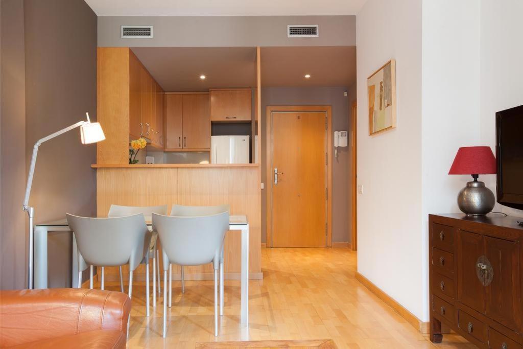 Apartament Rambla Catalunya Barcelona Zewnętrze zdjęcie